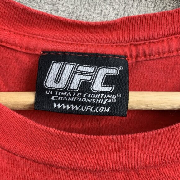 UFC Gym Shirt Mens XL Red Ultimate Fighting Championship Las Vegas 2008 MMA Tee - Picture 5 of 7